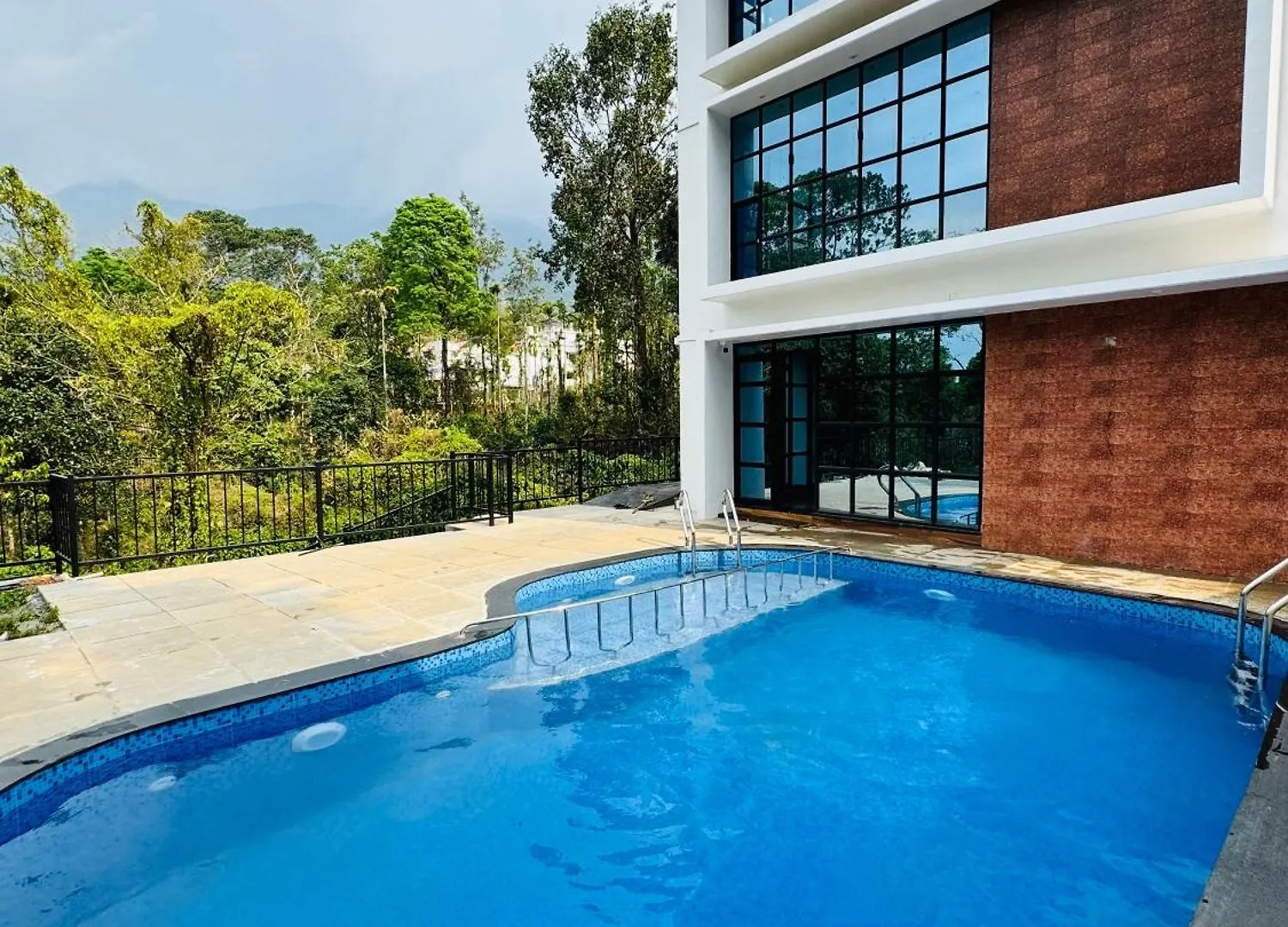 Ayd-In Resort Vithiri
